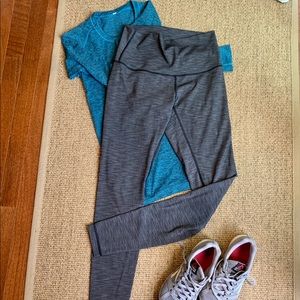 Lululemon leggings - size 8 wunder unders
